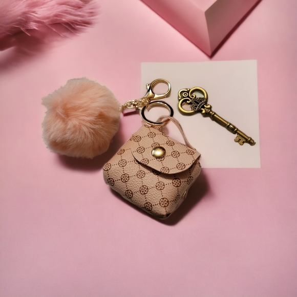 Xin Young Accessories - Geometric Design Pattern Coin Purse & Pom Pom Keychain/ Bag Charm w/ vintage key
